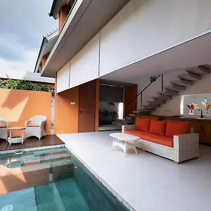 https://the-coins-villa-seminyak.hotelsseminyak.net